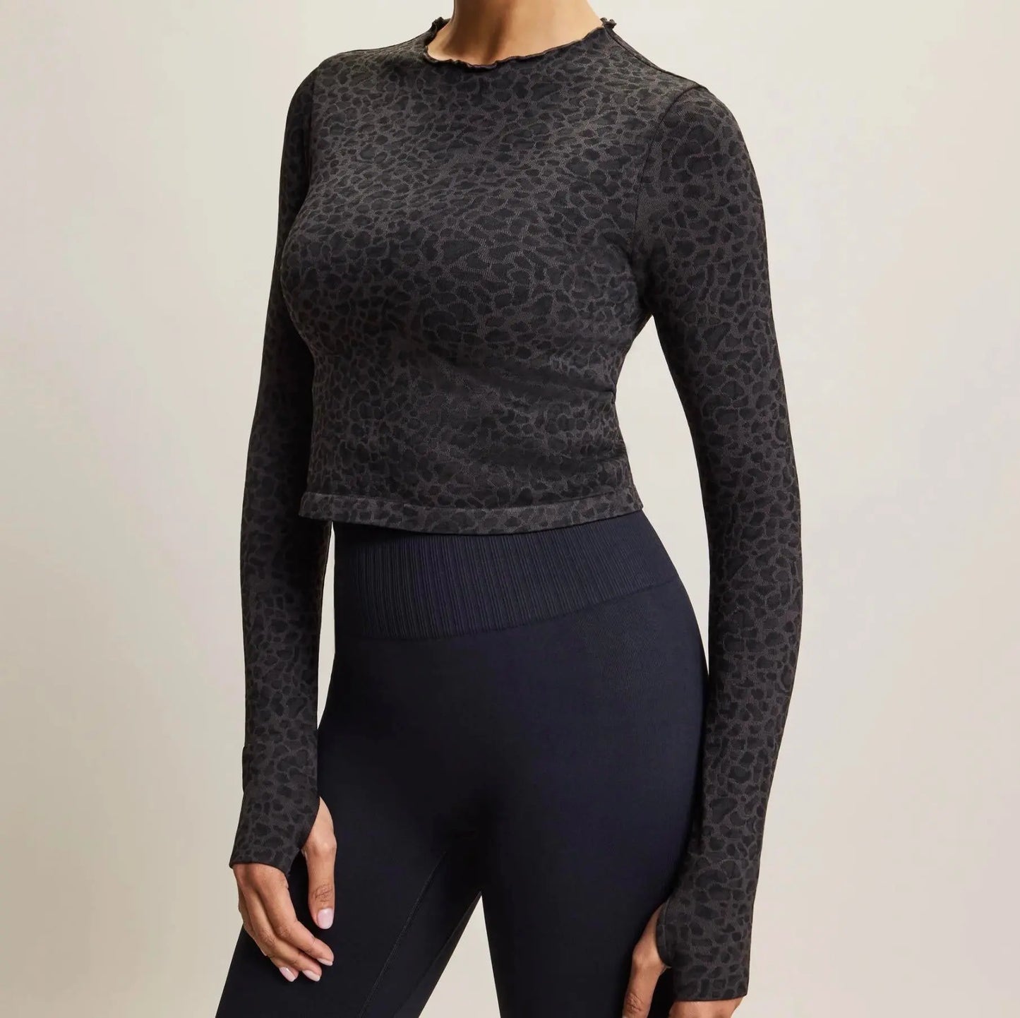 Jilla Active | SAHARA RECYCLED LONG SLEEVE TOP - Seamless Thumbholes Long Sleeves Top Jilla Active