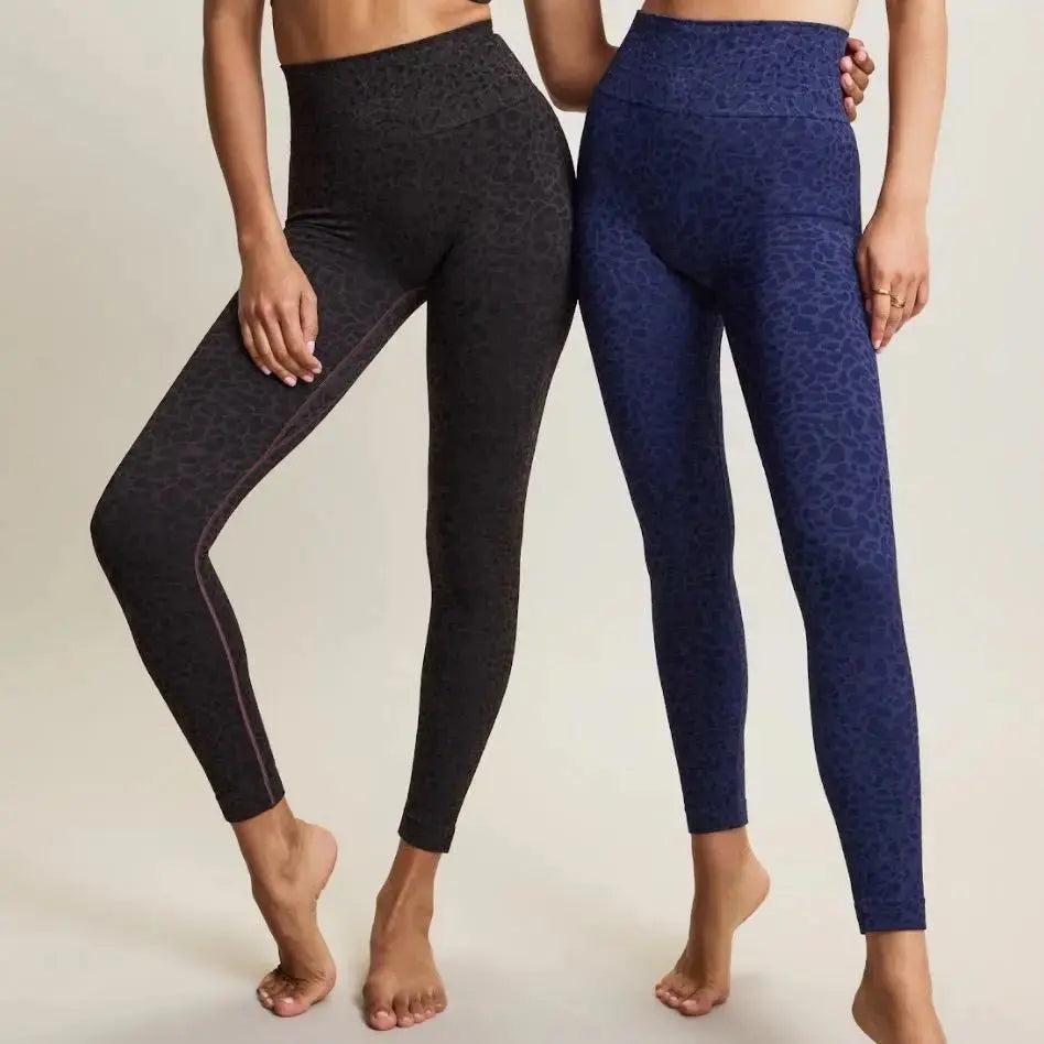 Jilla Active | SAHARA RECYCLED LEGGINGS - Animal Jacquard Full-length Ribbed leggings Jilla Active